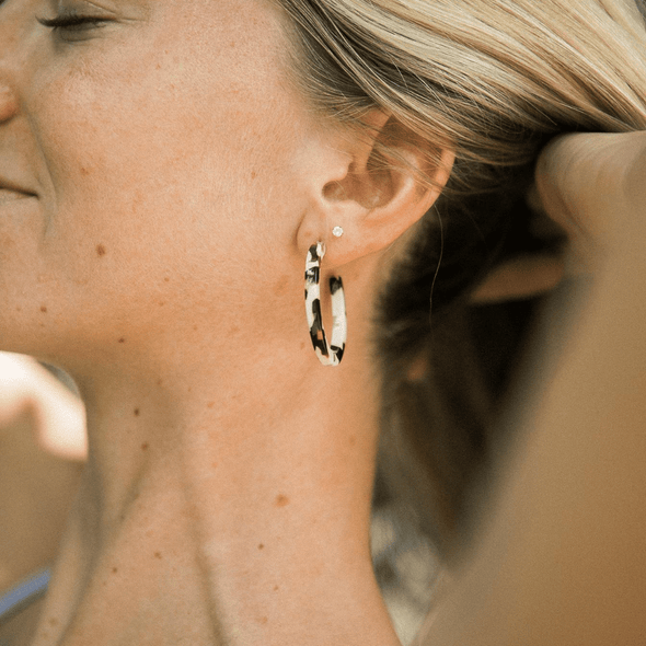 Nora Hoop Earrings